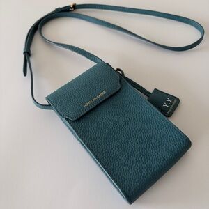 Maison de Sabré leather phone pouch